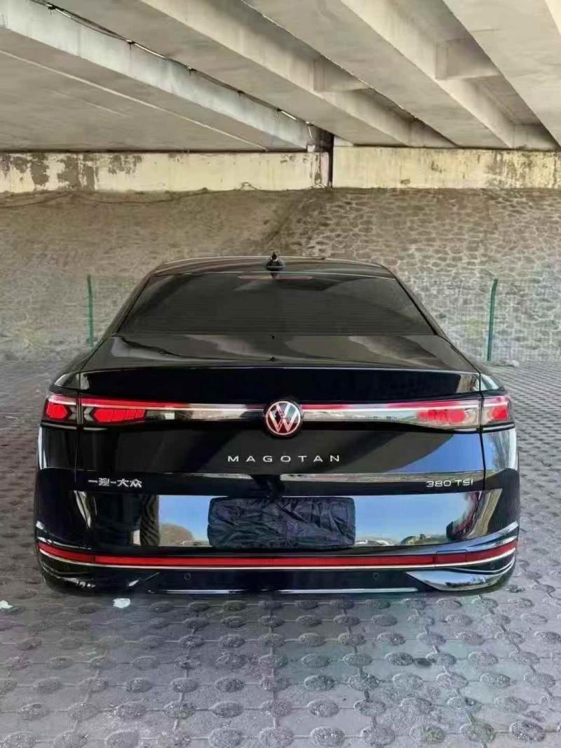 衢州25年大众迈腾8