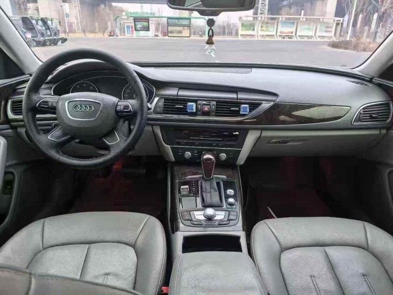 天津15年奥迪A6L5