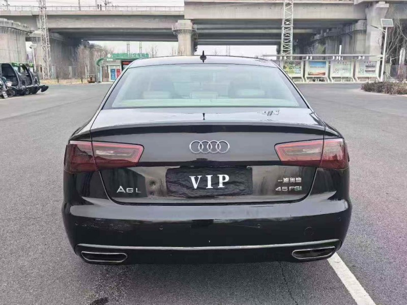 天津15年奥迪A6L9