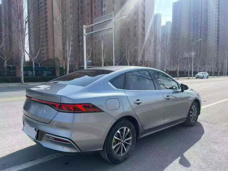 焦作25年比亚迪秦8