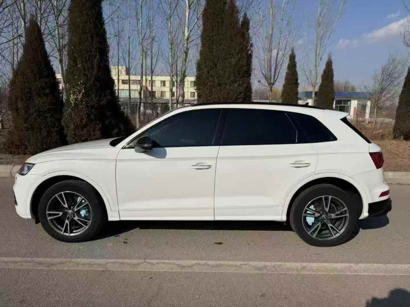 枣庄19年奥迪Q53