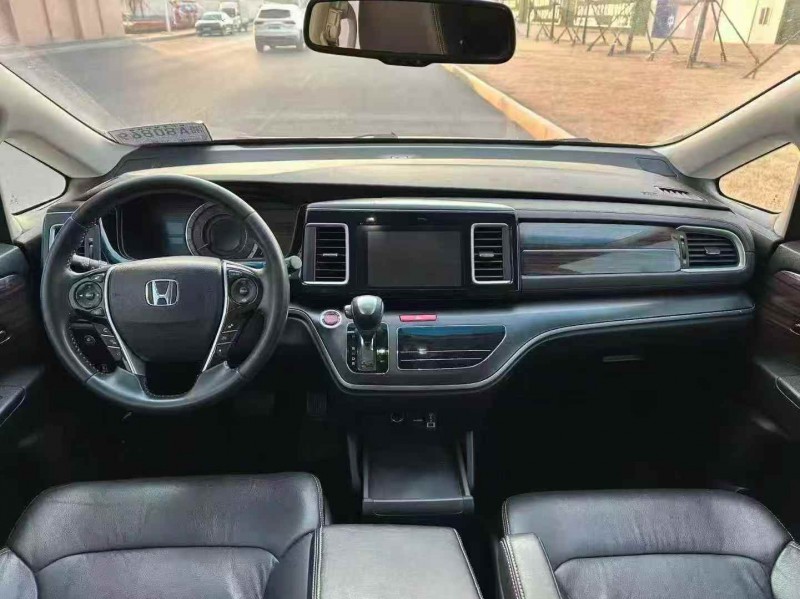 枣庄18年本田艾力绅5