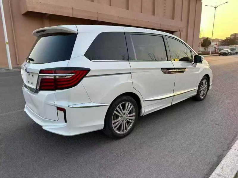 枣庄18年本田艾力绅7