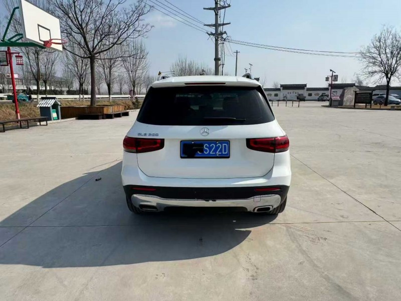 徐州22年奔驰GLB9