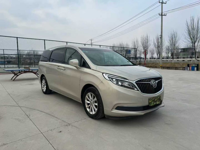 徐州18年别克GL82