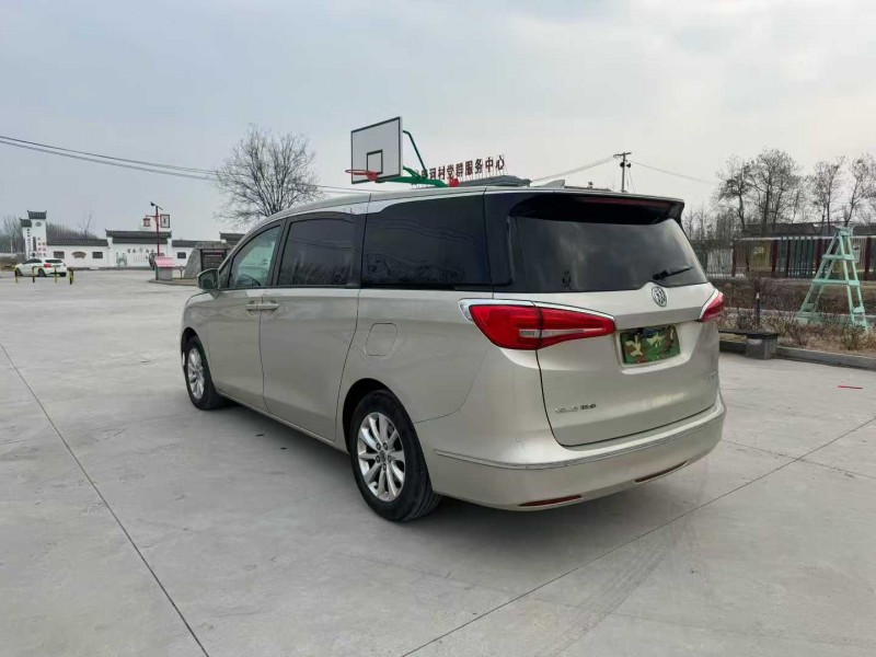 徐州18年别克GL88