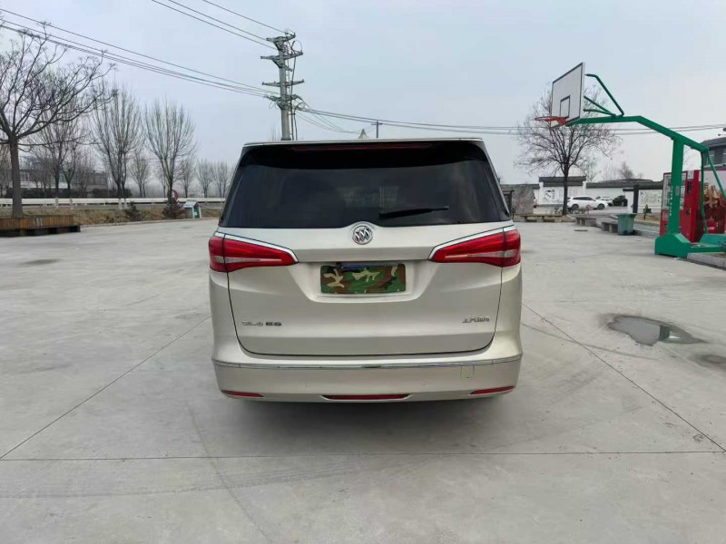 徐州18年别克GL89