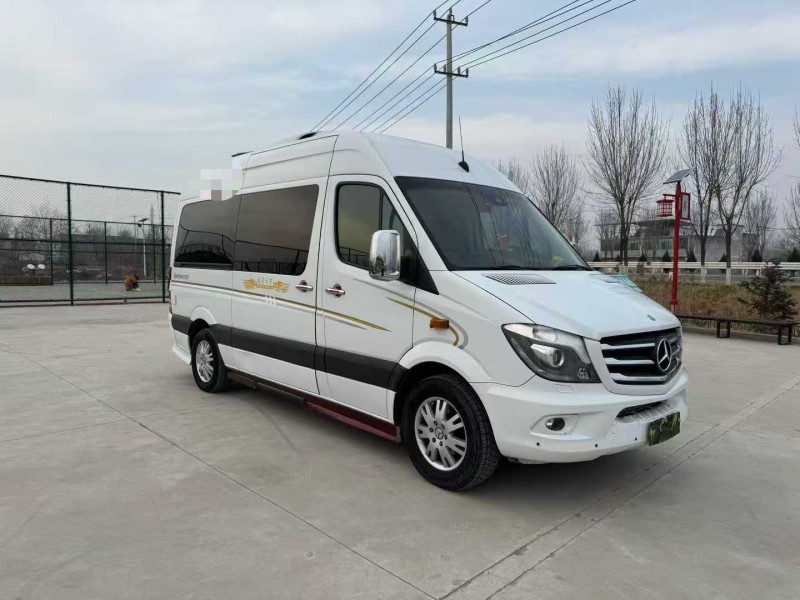 徐州15年奔驰斯宾特3