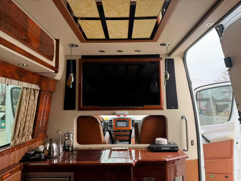 徐州15年奔驰斯宾特6