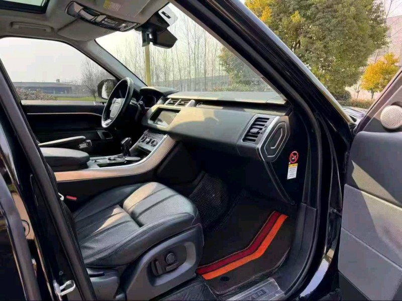 连云港17年路虎揽胜运动3