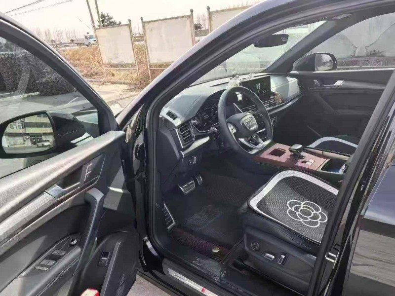 泰安23年奥迪Q54