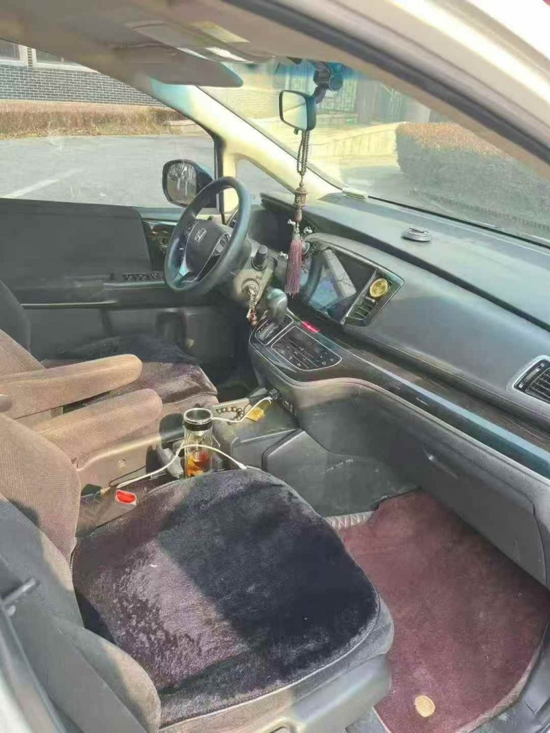 青岛18年本田奥德赛4