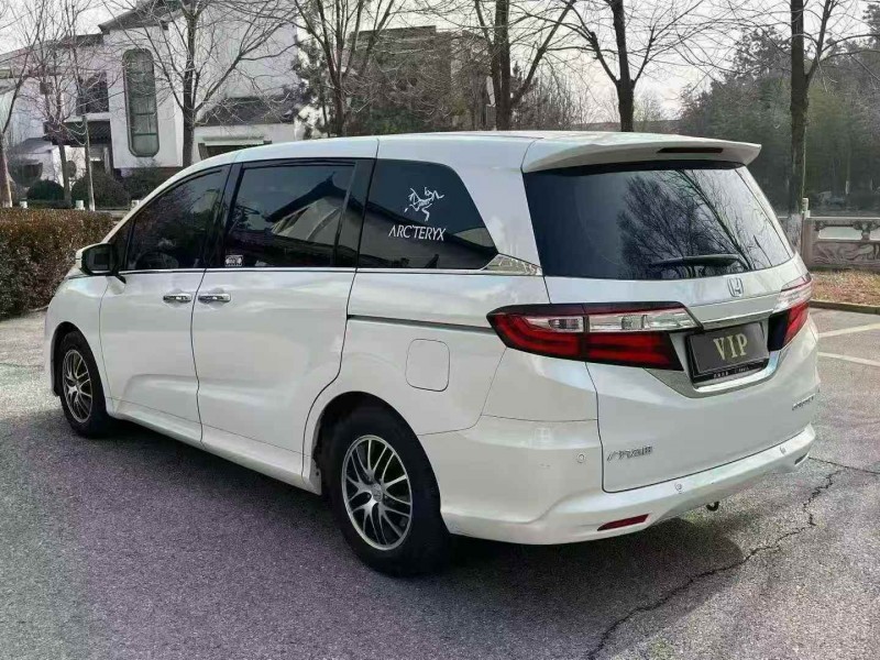 青岛18年本田奥德赛8