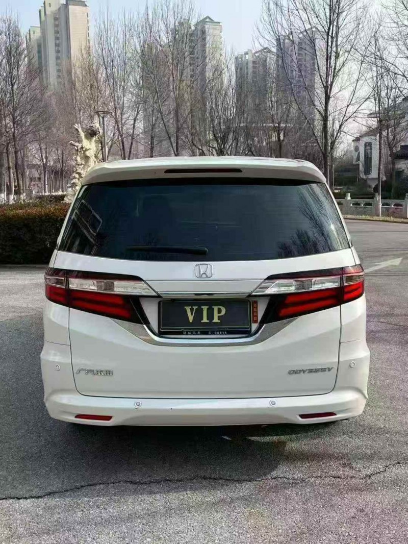 青岛18年本田奥德赛9