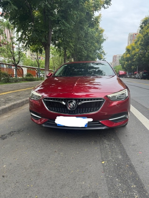 芜湖18年别克君威1