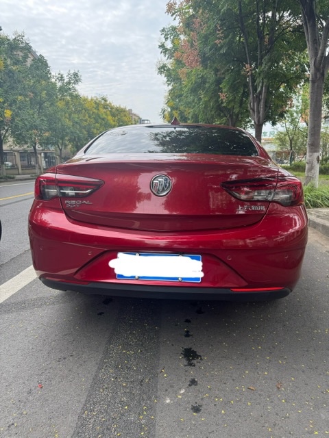 芜湖18年别克君威9