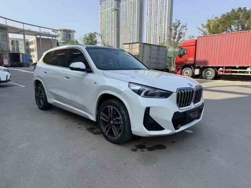 金华24年宝马X12