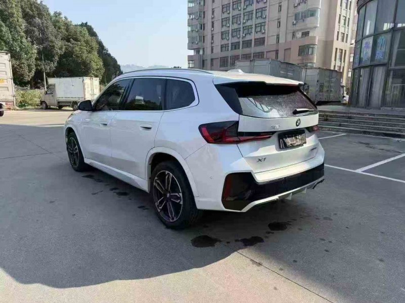 金华24年宝马X18