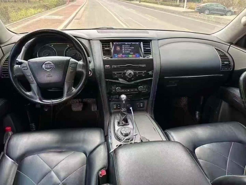 东营19年日产途乐6