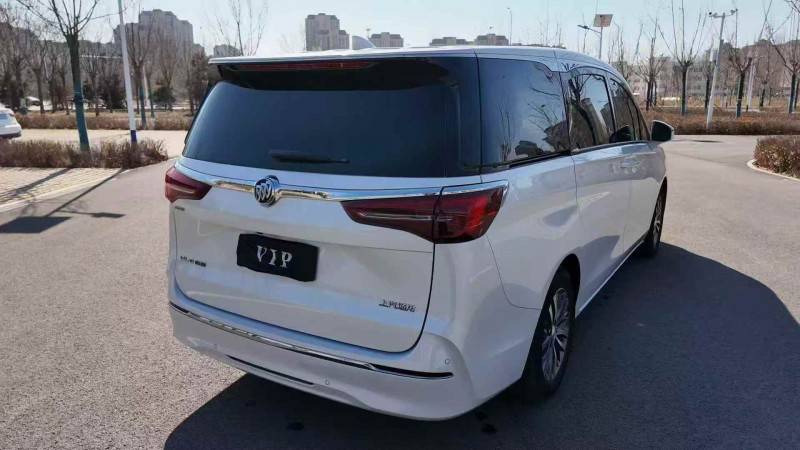 天津22年别克GL86