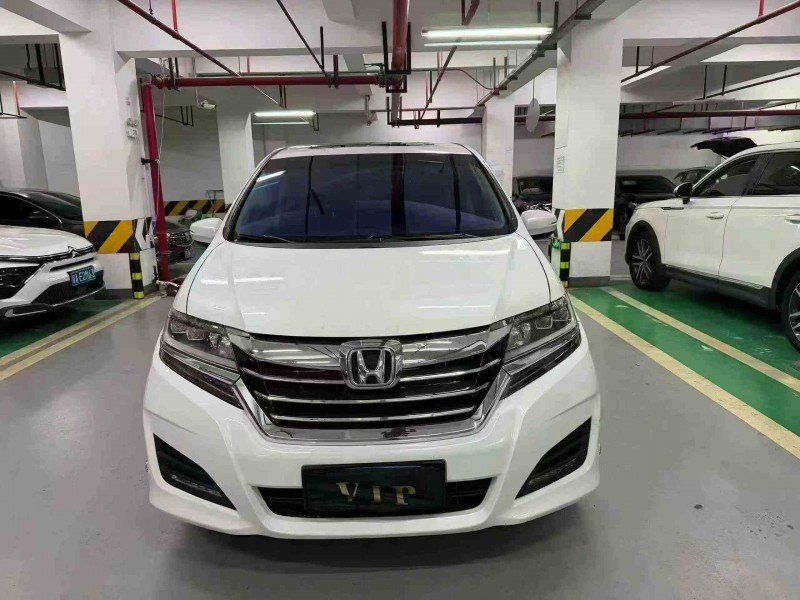 泸州18年本田艾力绅1