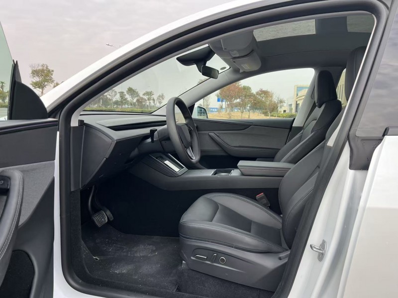 盐城25年特斯拉MODEL Y4