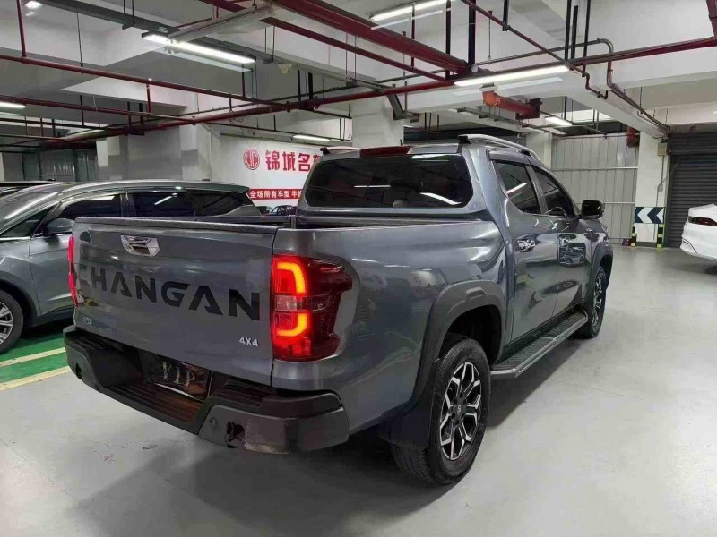 广元23年长安汽车览拓者8