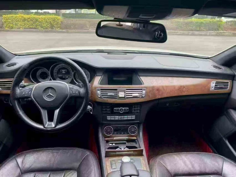 南平15年奔驰CLS4