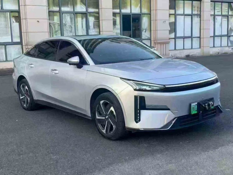 南平25年吉利银河3