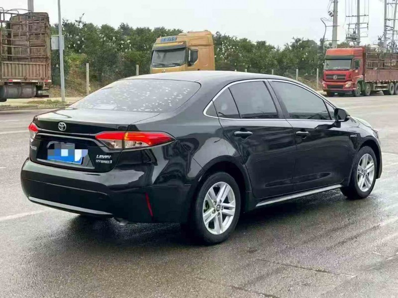 遂宁20年丰田雷凌8