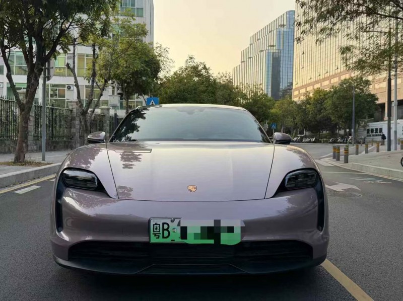深圳23年保时捷Taycan1