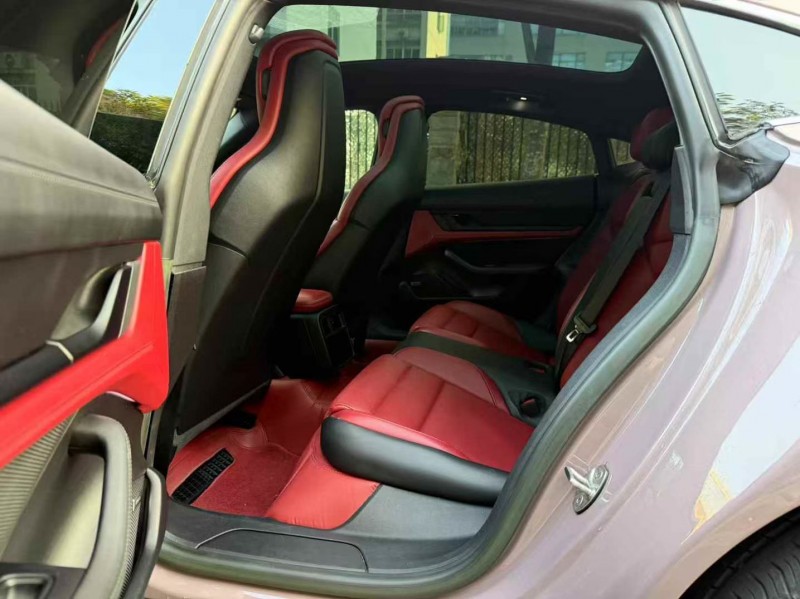 深圳23年保时捷Taycan4