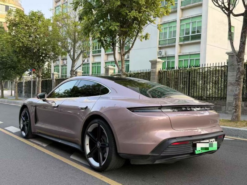 深圳23年保时捷Taycan9