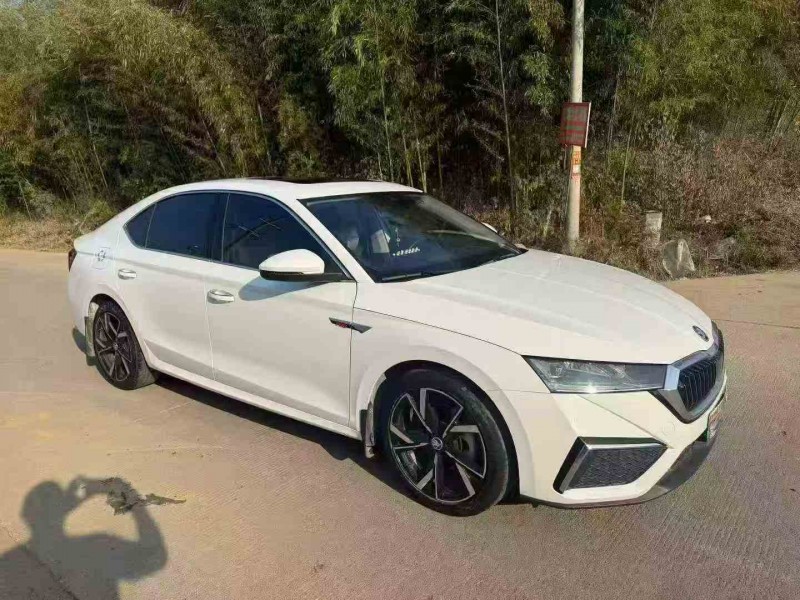 南平21年斯柯达明锐2