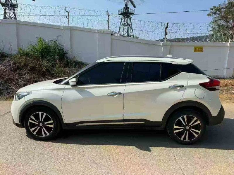 龙岩18年日产逍客8