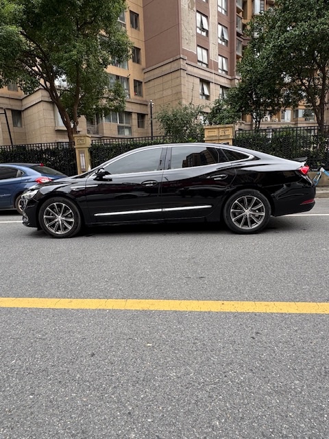 芜湖20年别克君越5