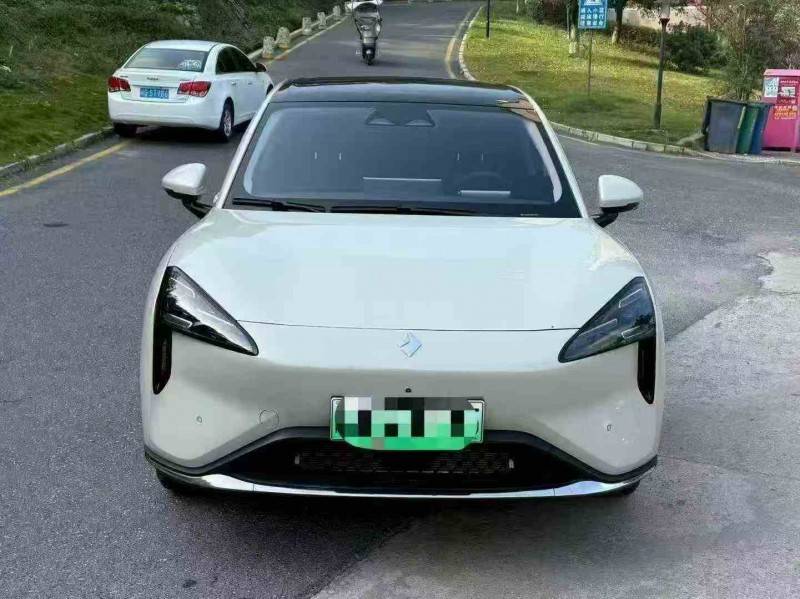 龙岩25年宝骏云海1