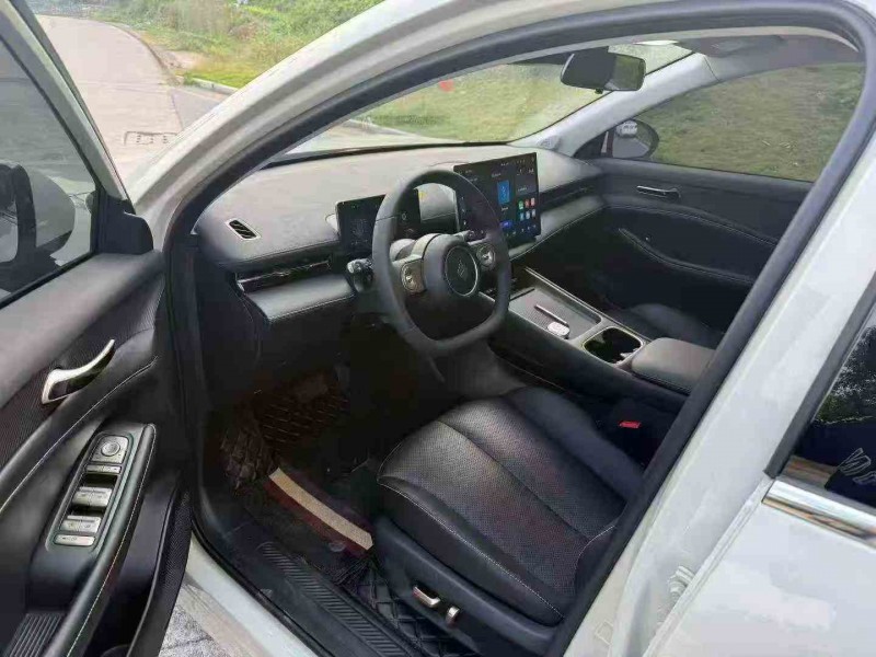 龙岩25年宝骏云海6