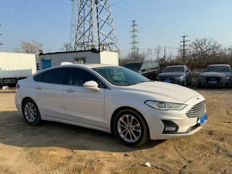 青岛19年福特蒙迪欧3