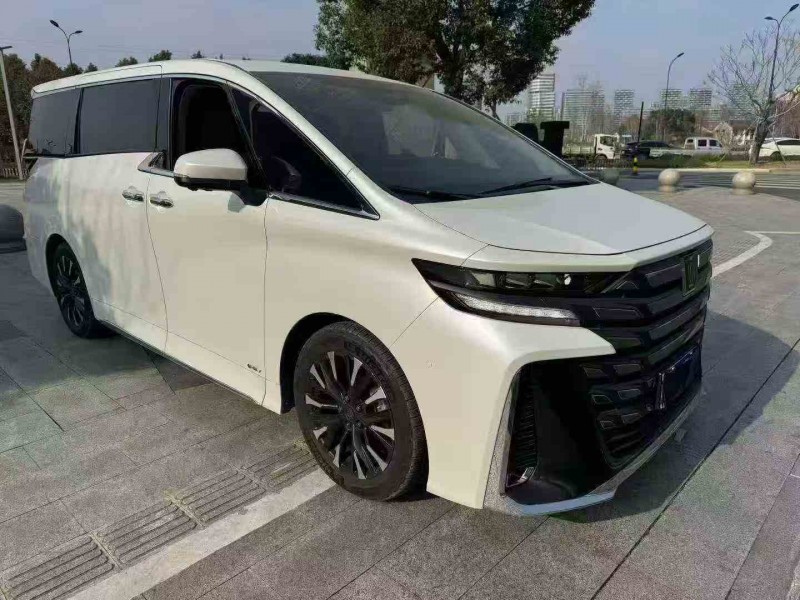 嘉兴25年丰田威尔法3