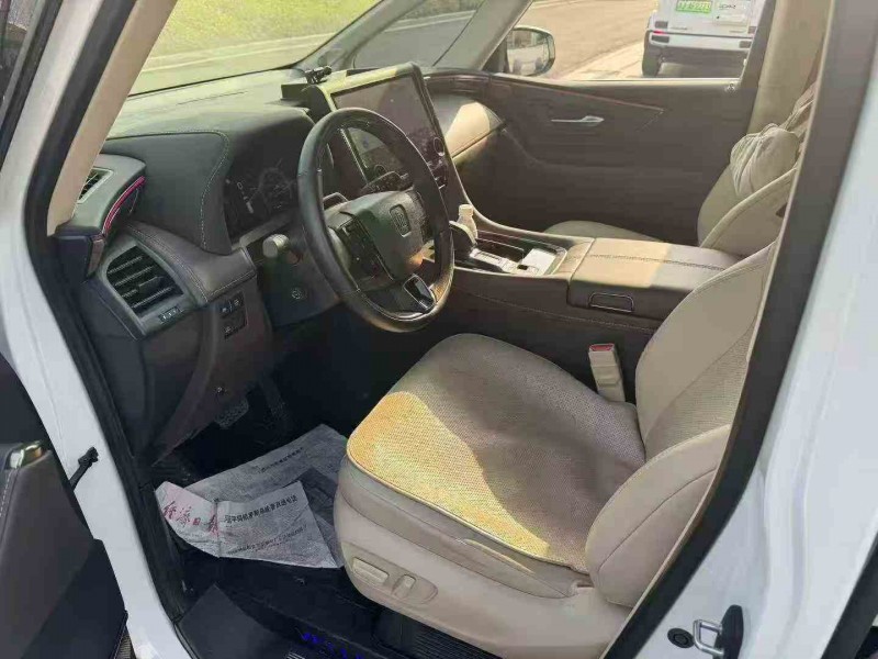 嘉兴25年丰田威尔法6