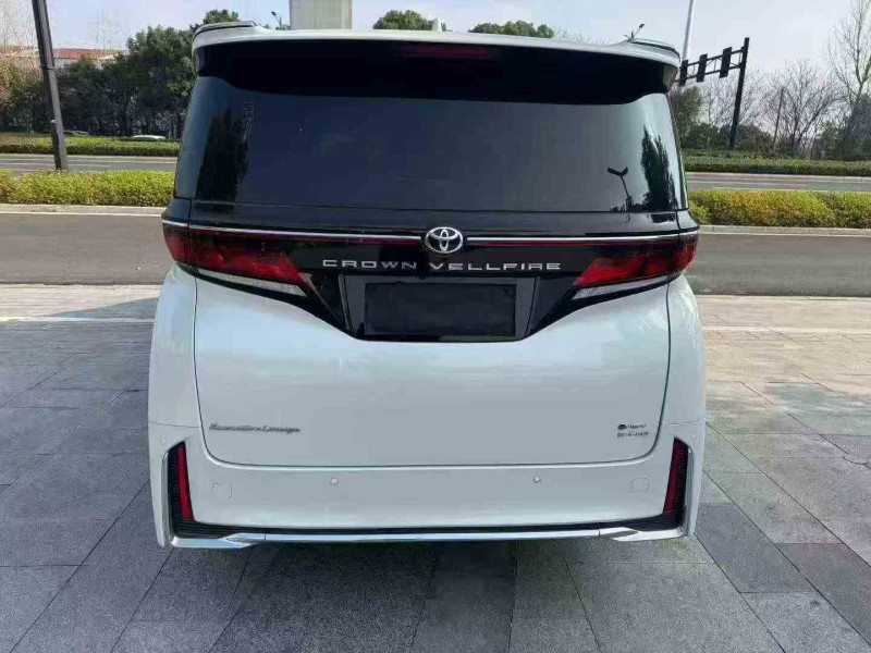 嘉兴25年丰田威尔法8