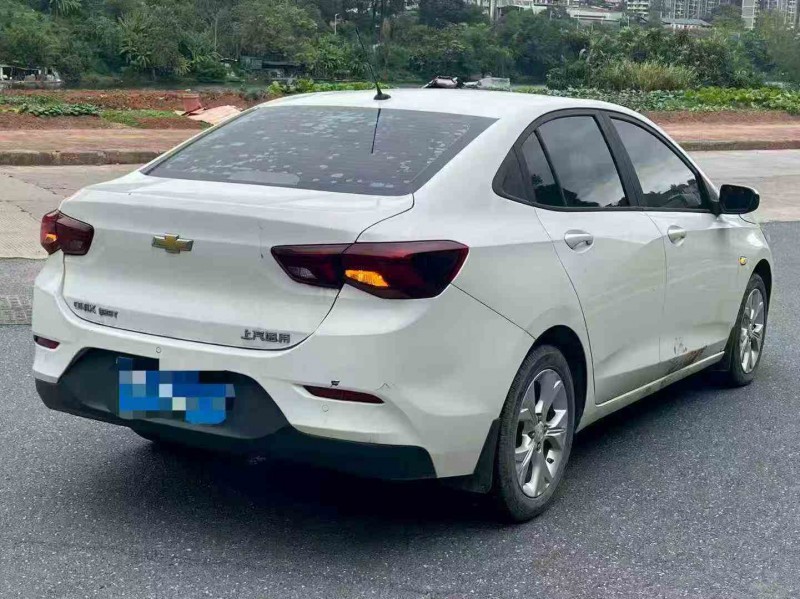 南平21年雪佛兰科沃兹8