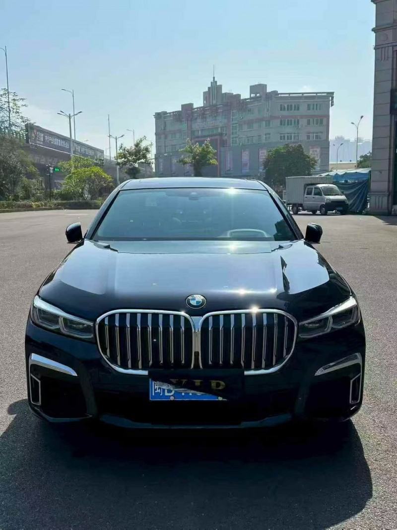 三明22年宝马7系1