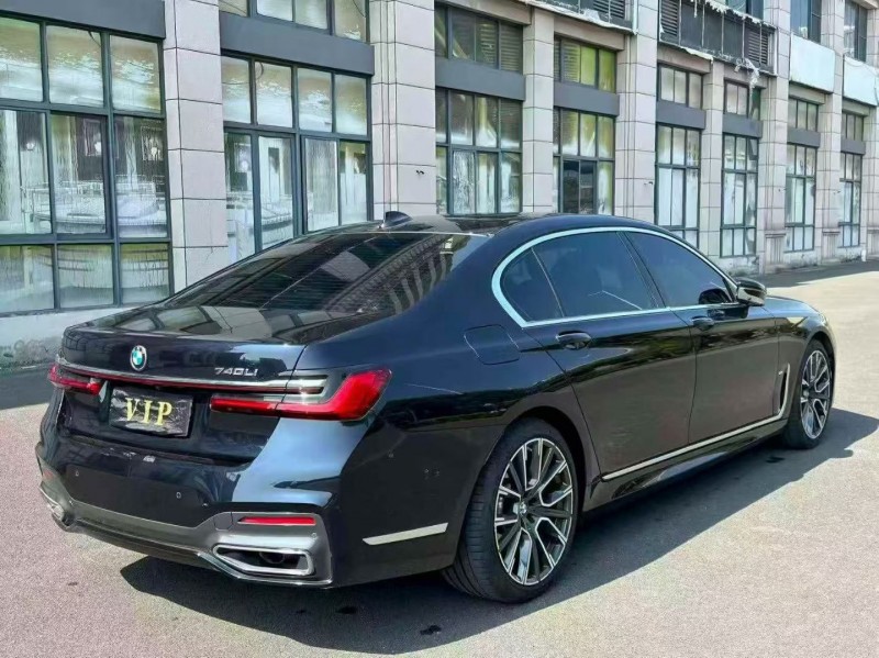 三明22年宝马7系7