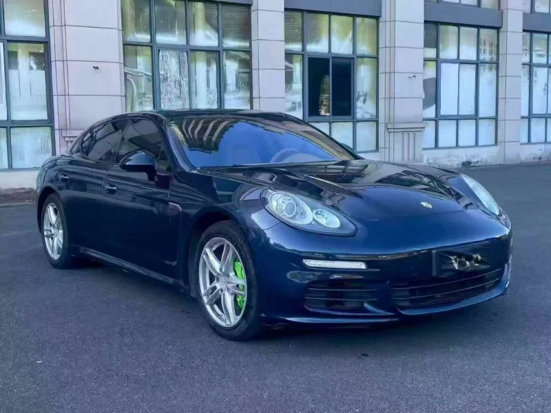 漳州14年保时捷帕拉梅拉3