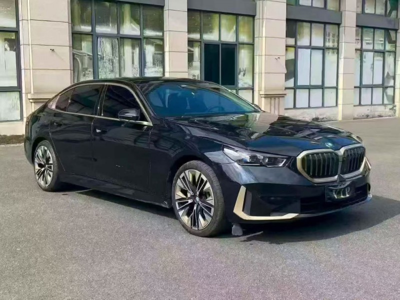 三明24年宝马5系2