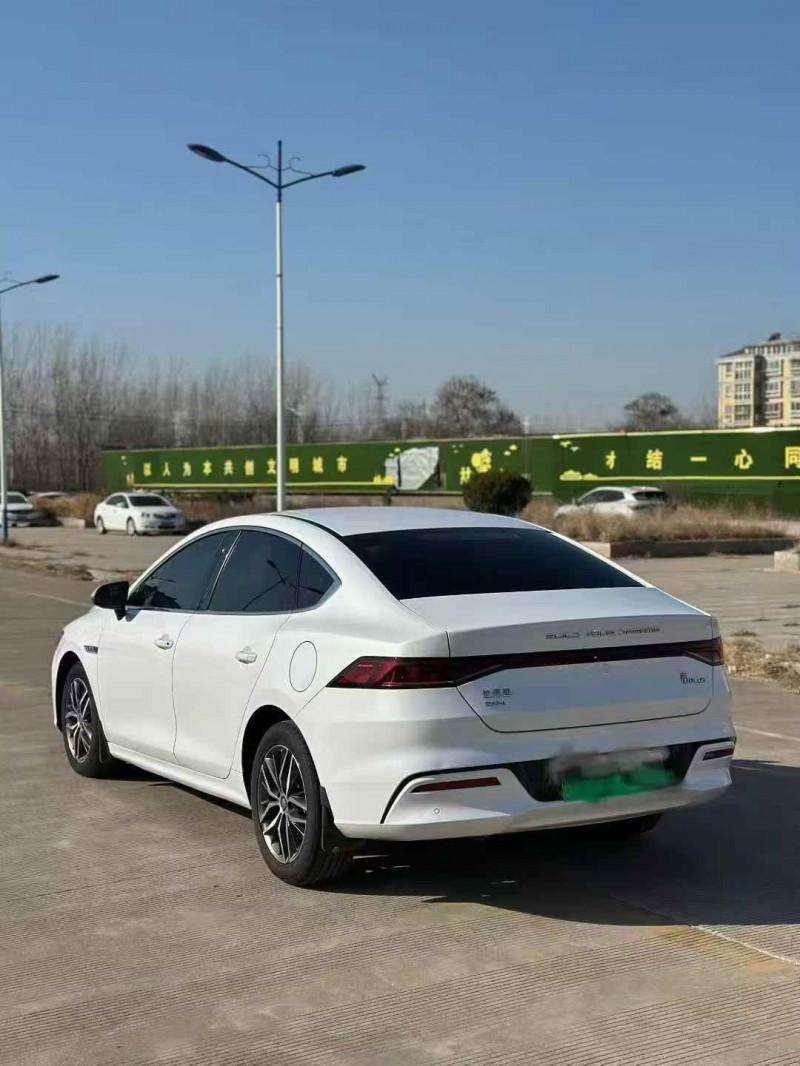 济宁23年比亚迪秦8