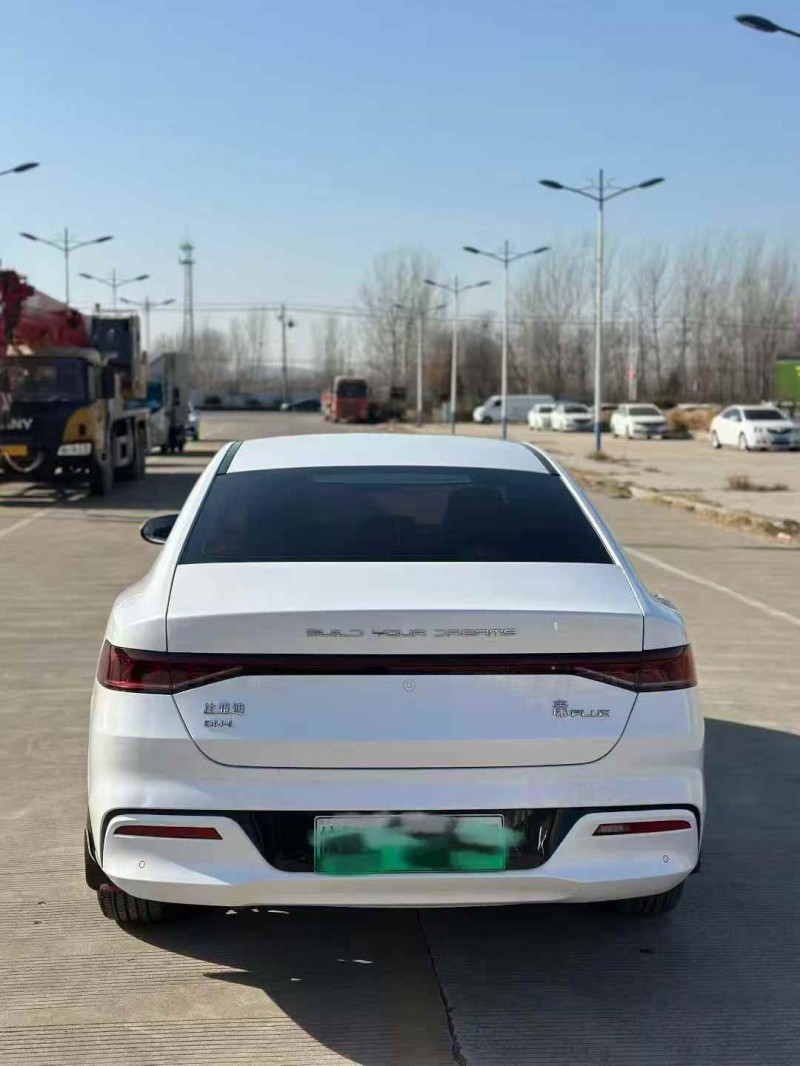 济宁23年比亚迪秦9