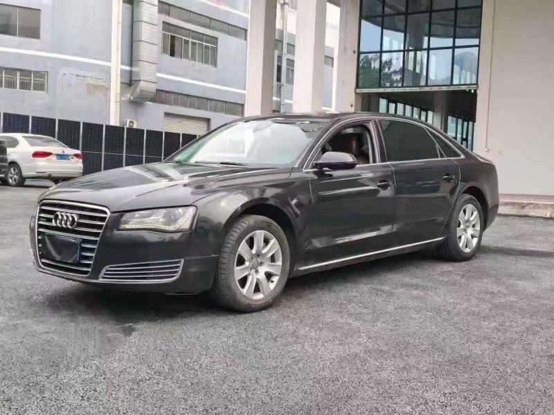 莆田12年奥迪A8L3